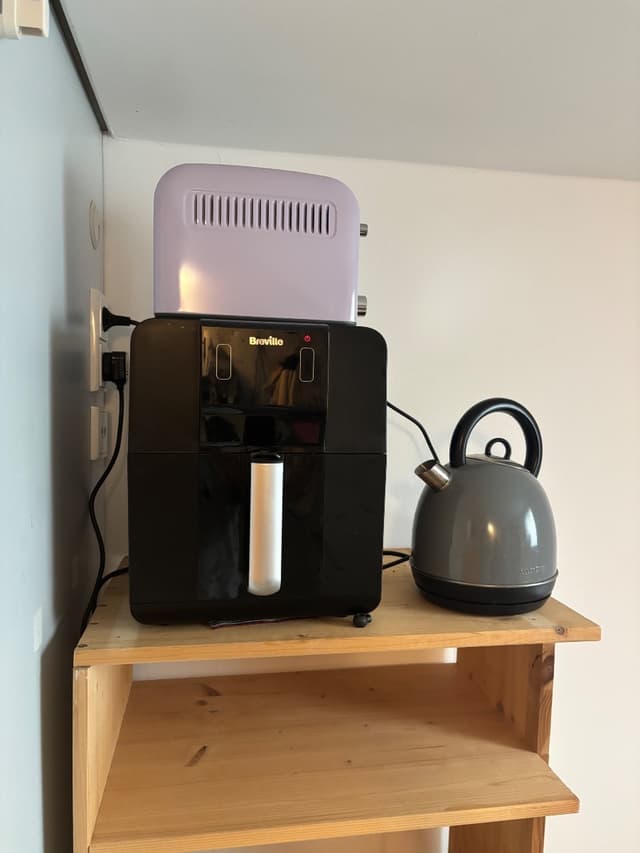Listing image 2