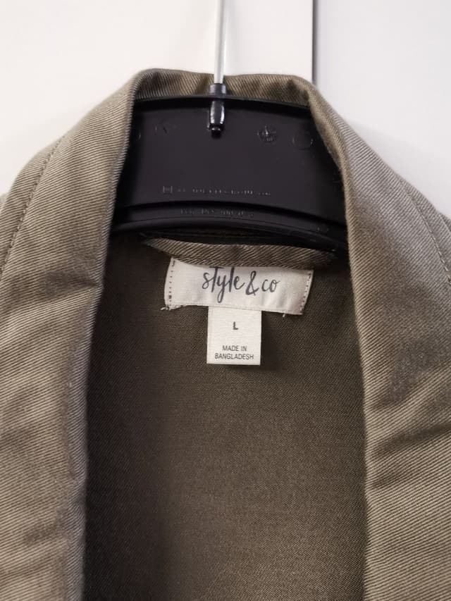 Listing image 2