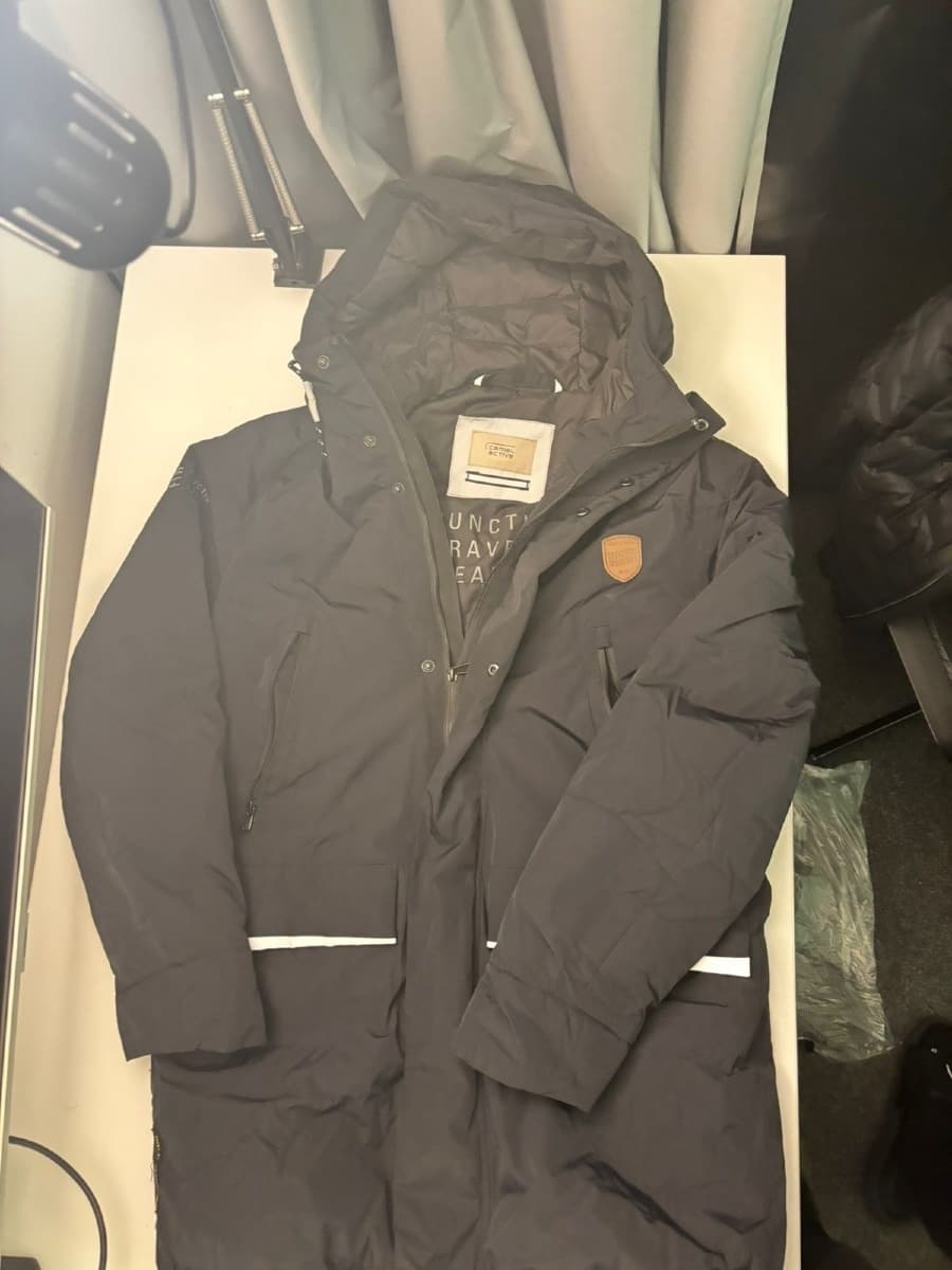 Listing image 0