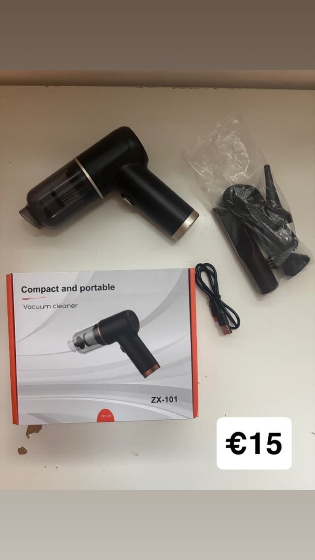 handheld vacuum